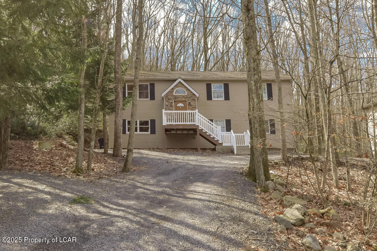 111 Buck Ridge Drive, Drums, Pennsylvania image 2
