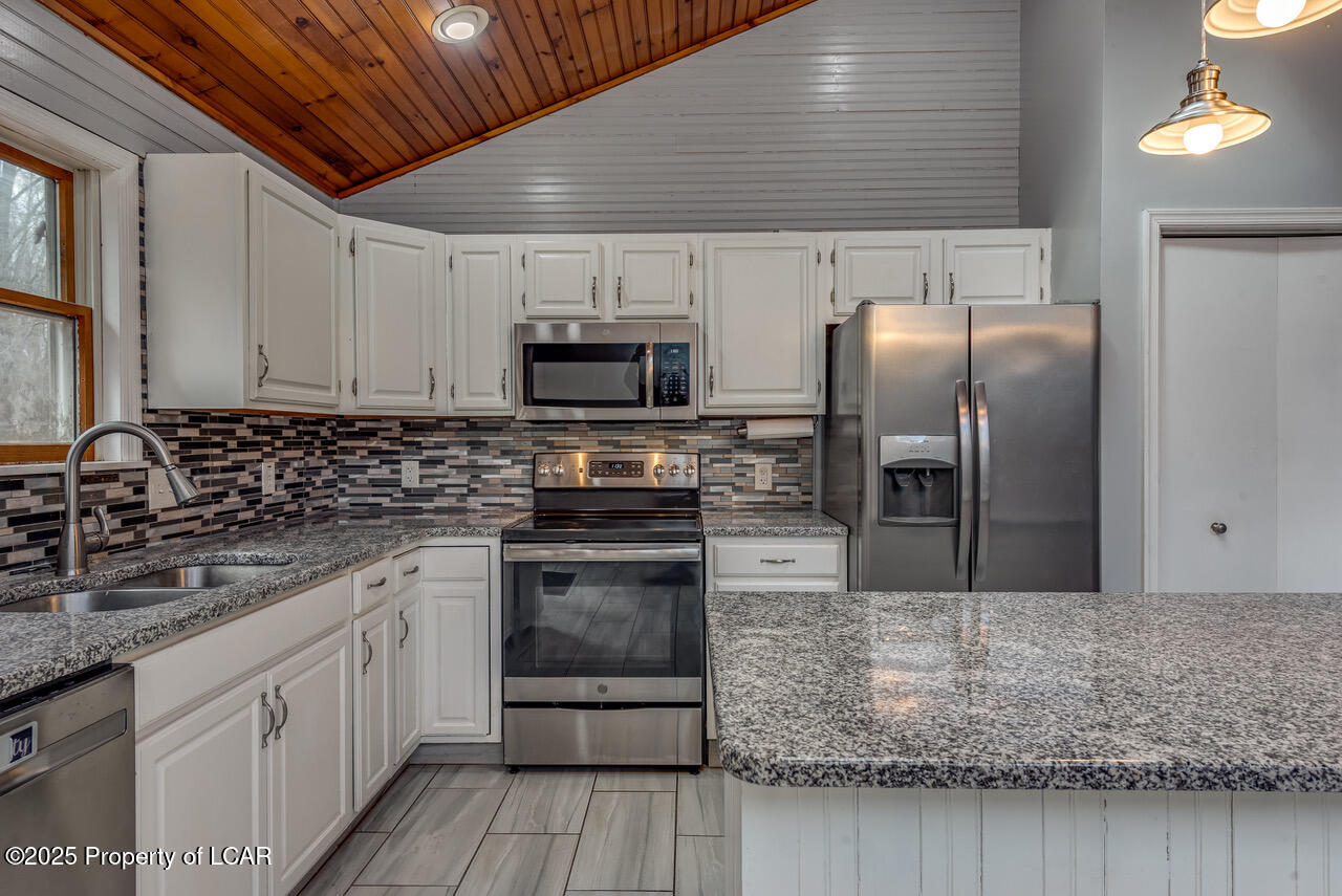 111 Buck Ridge Drive, Drums, Pennsylvania image 16