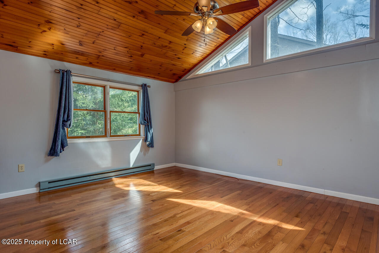 111 Buck Ridge Drive, Drums, Pennsylvania image 9