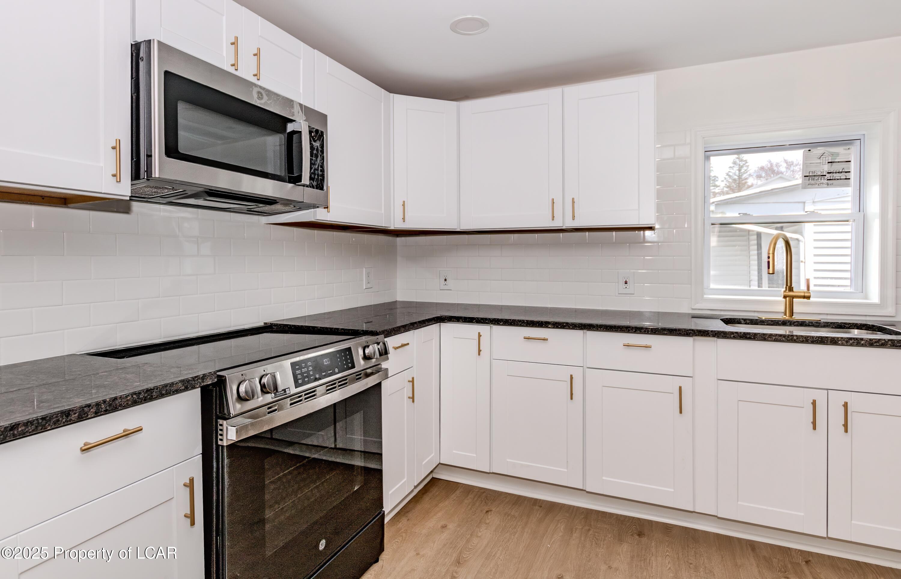 702 Jenkins Street, West Pittston, Alaska image 14
