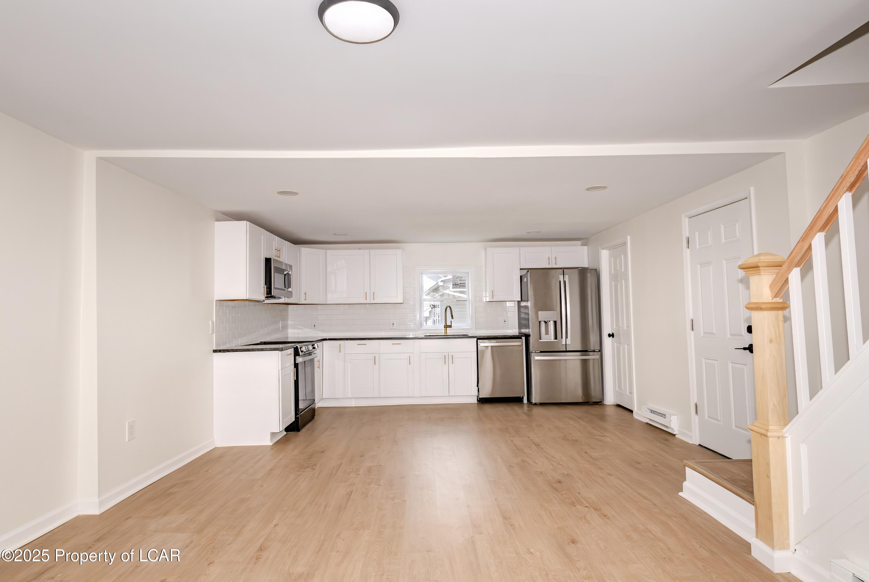 702 Jenkins Street, West Pittston, Alaska image 10