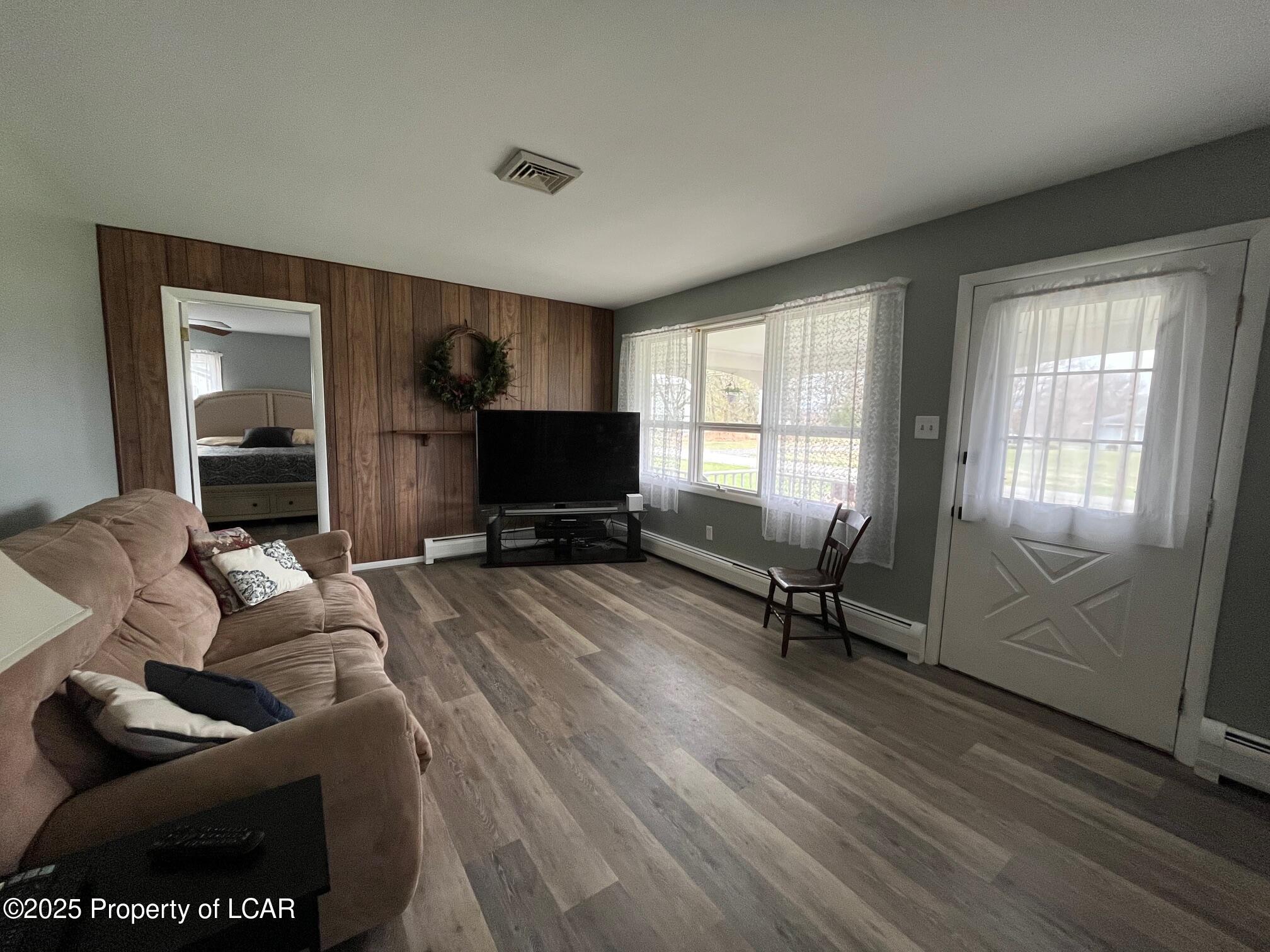 172 Knorr Road, Drums, Pennsylvania image 8
