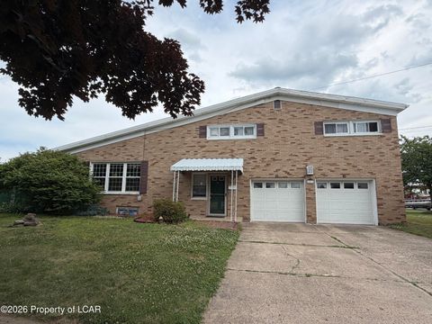 Homes For Sale - 601 Sunset Drive<br/> Berwick, PA 18603