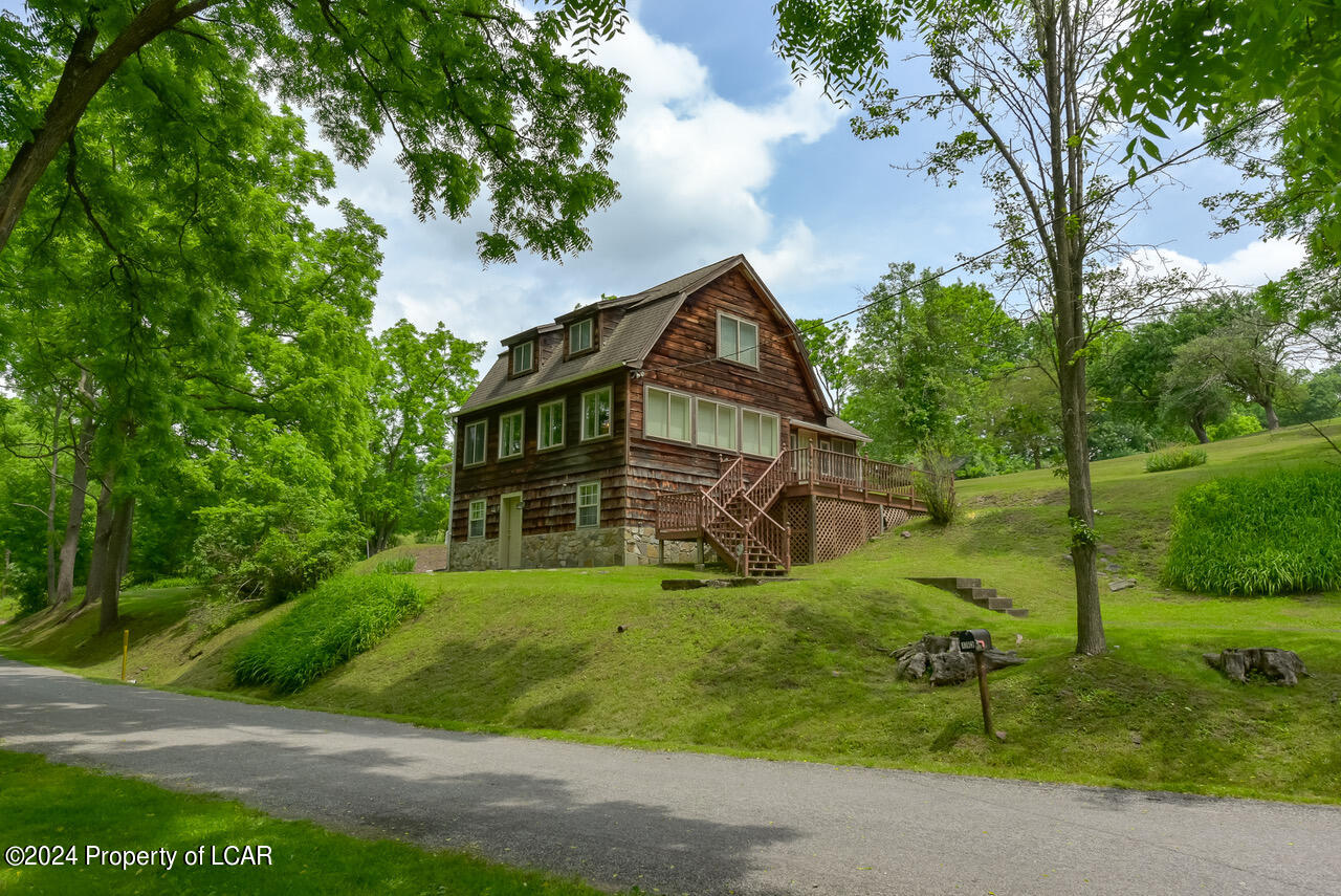 193 Cranberry Run Road, Zion Grove, Pennsylvania image 1