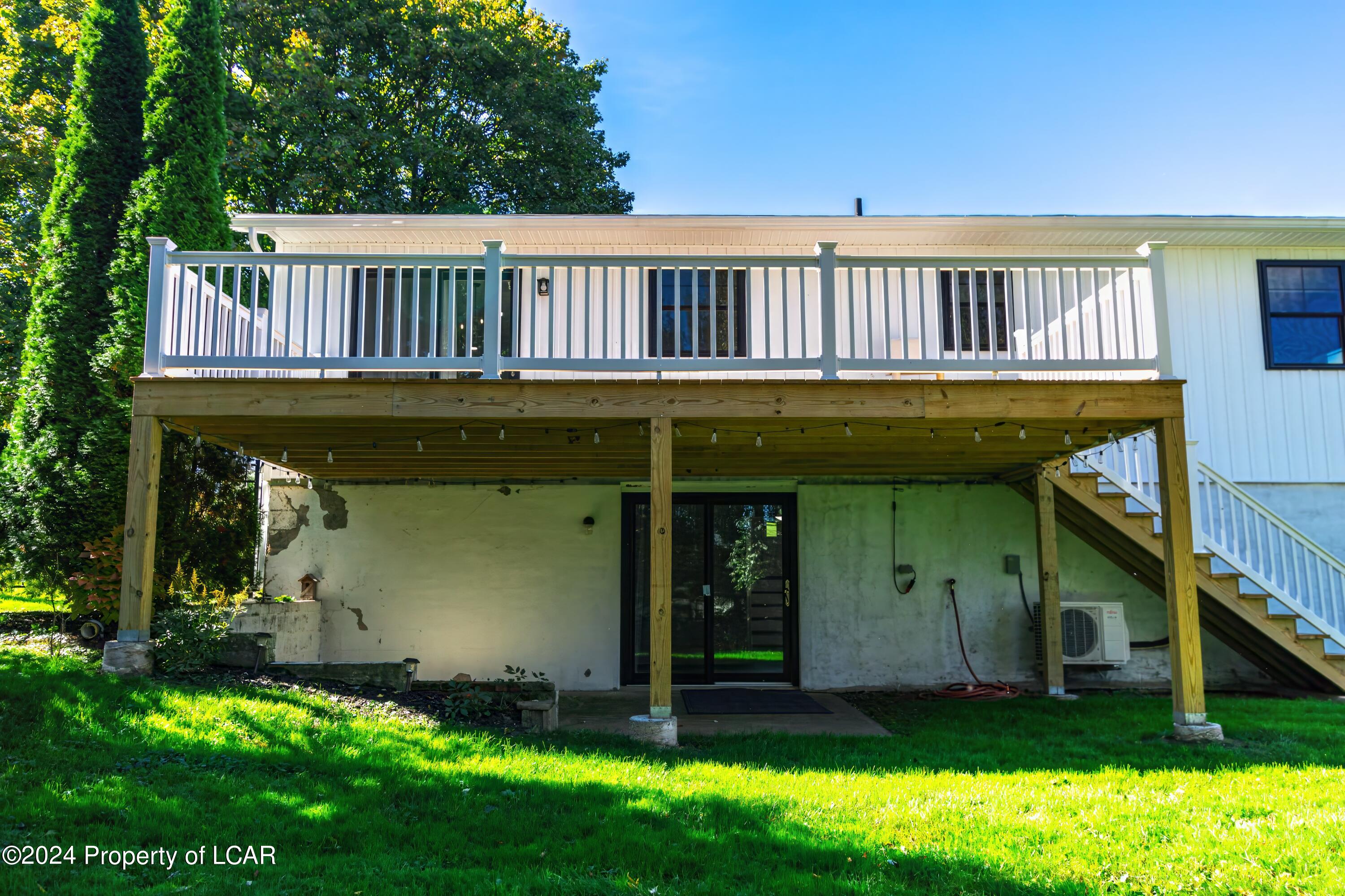 315 S Tulip Circle, Clarks Summit, Pennsylvania image 41