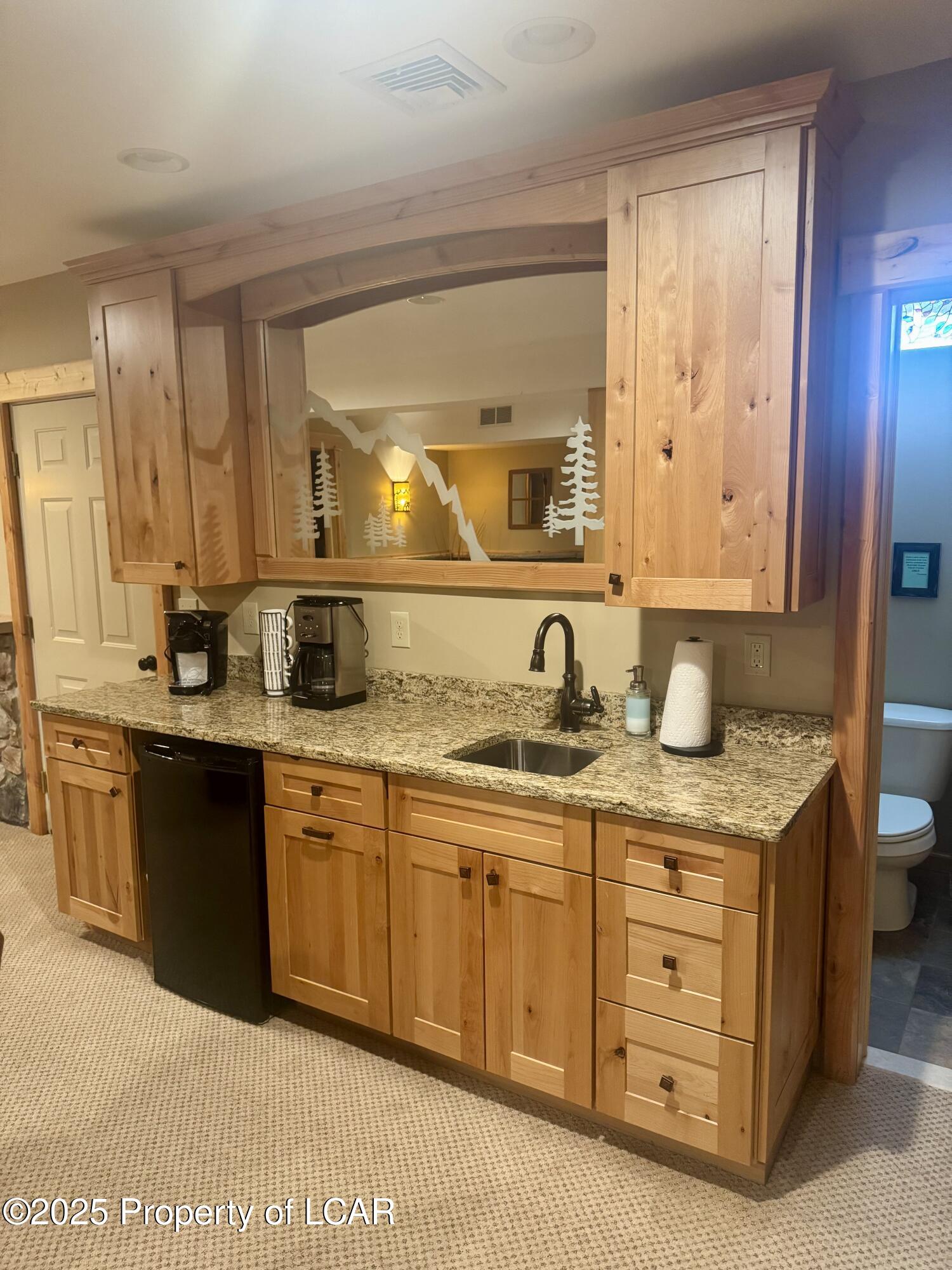 18 Sugarloaf Lane, Hazleton, Alaska image 21