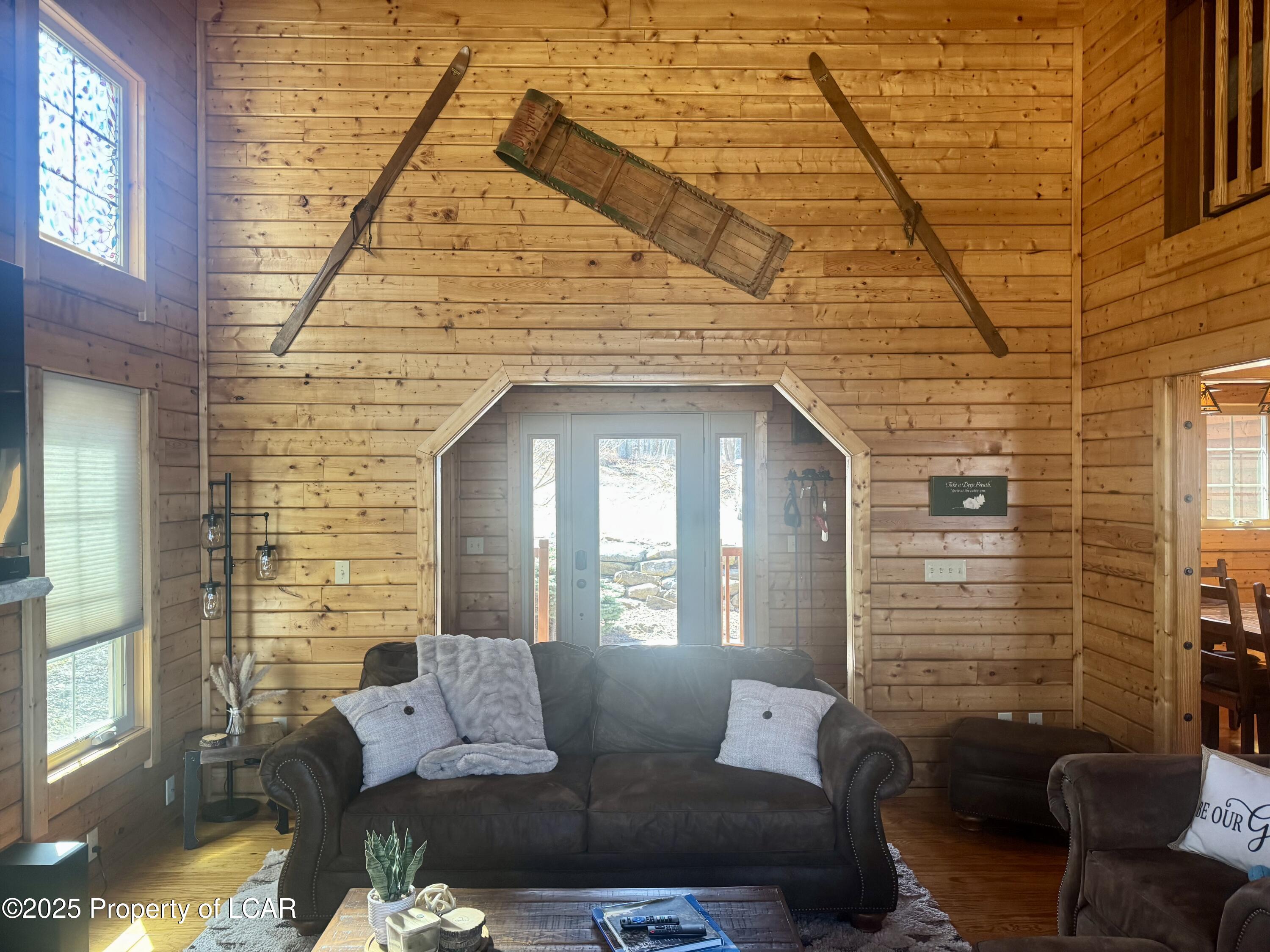 18 Sugarloaf Lane, Hazleton, Alaska image 7