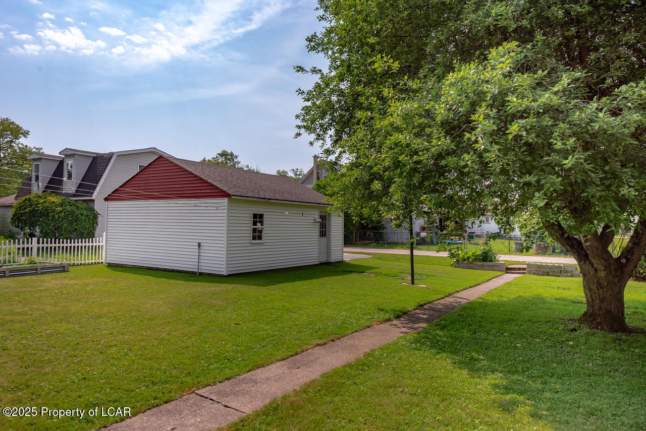18 Pine Street, Sheppton, Idaho image 5