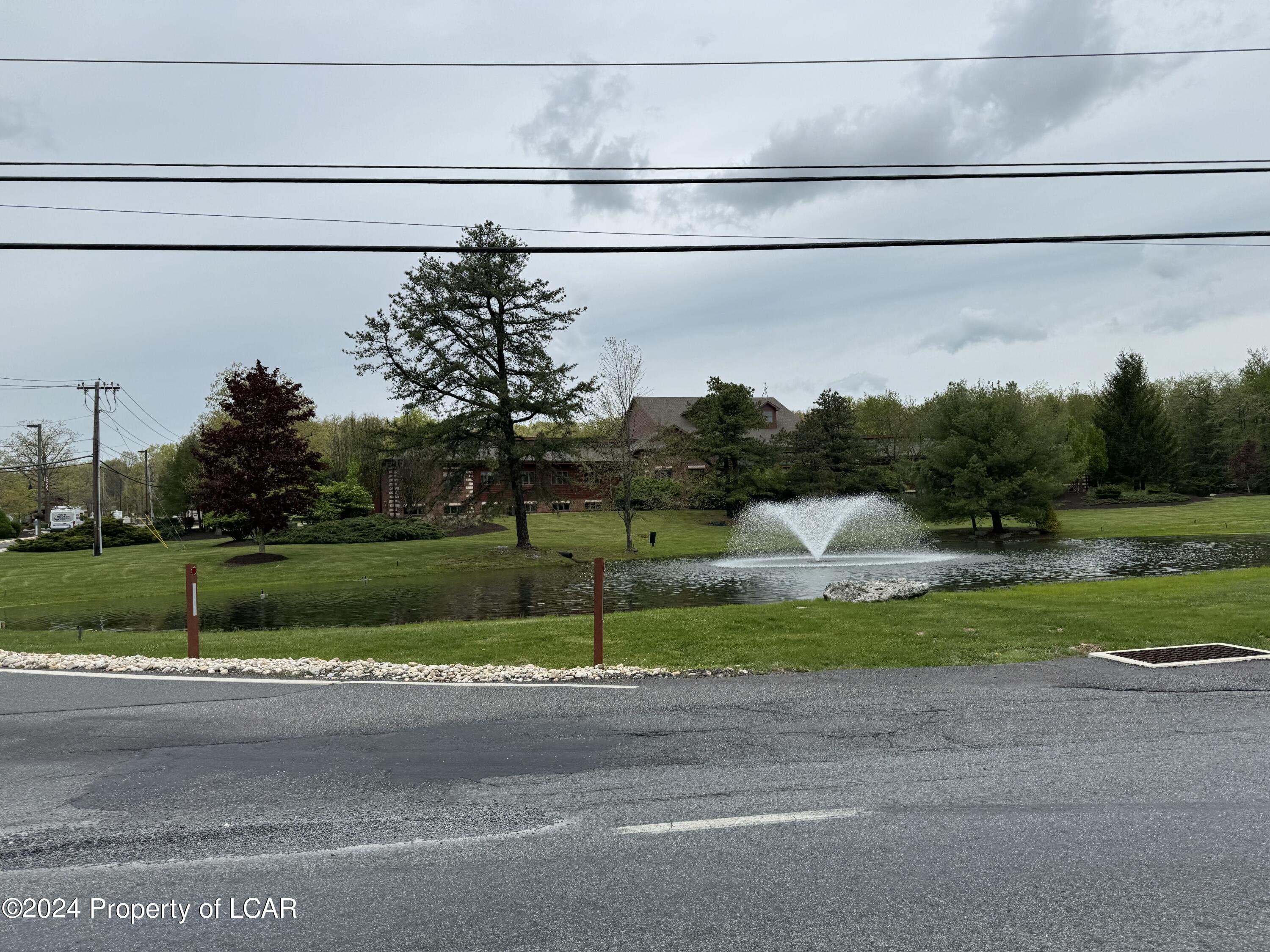 Conyngham Drive, Hazleton, Pennsylvania image 31