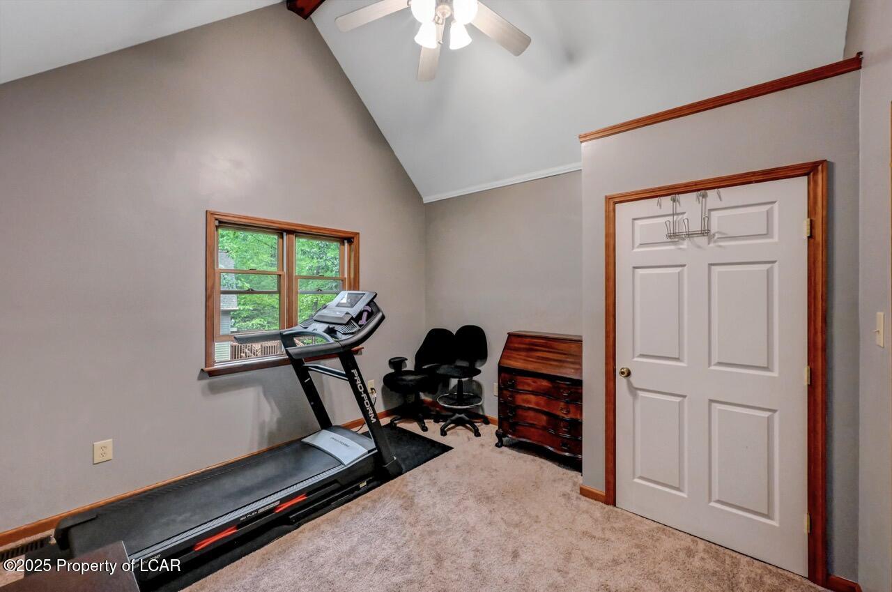 2 Tommys Court, Drums, Texas image 37