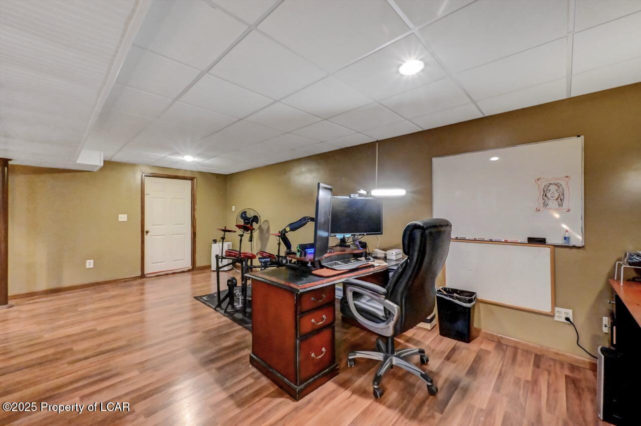 2 Tommys Court, Drums, Texas image 43