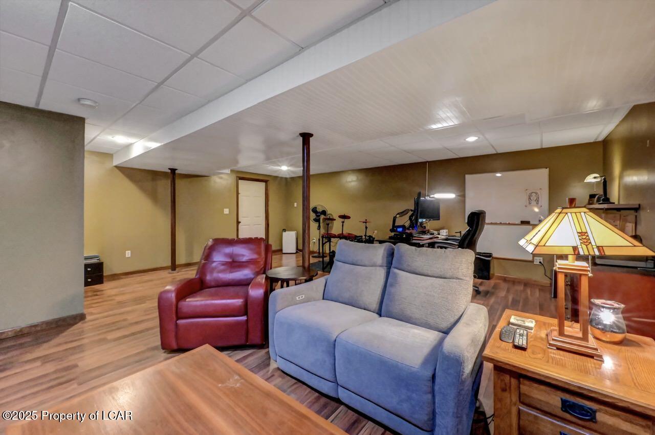 2 Tommys Court, Drums, Texas image 40