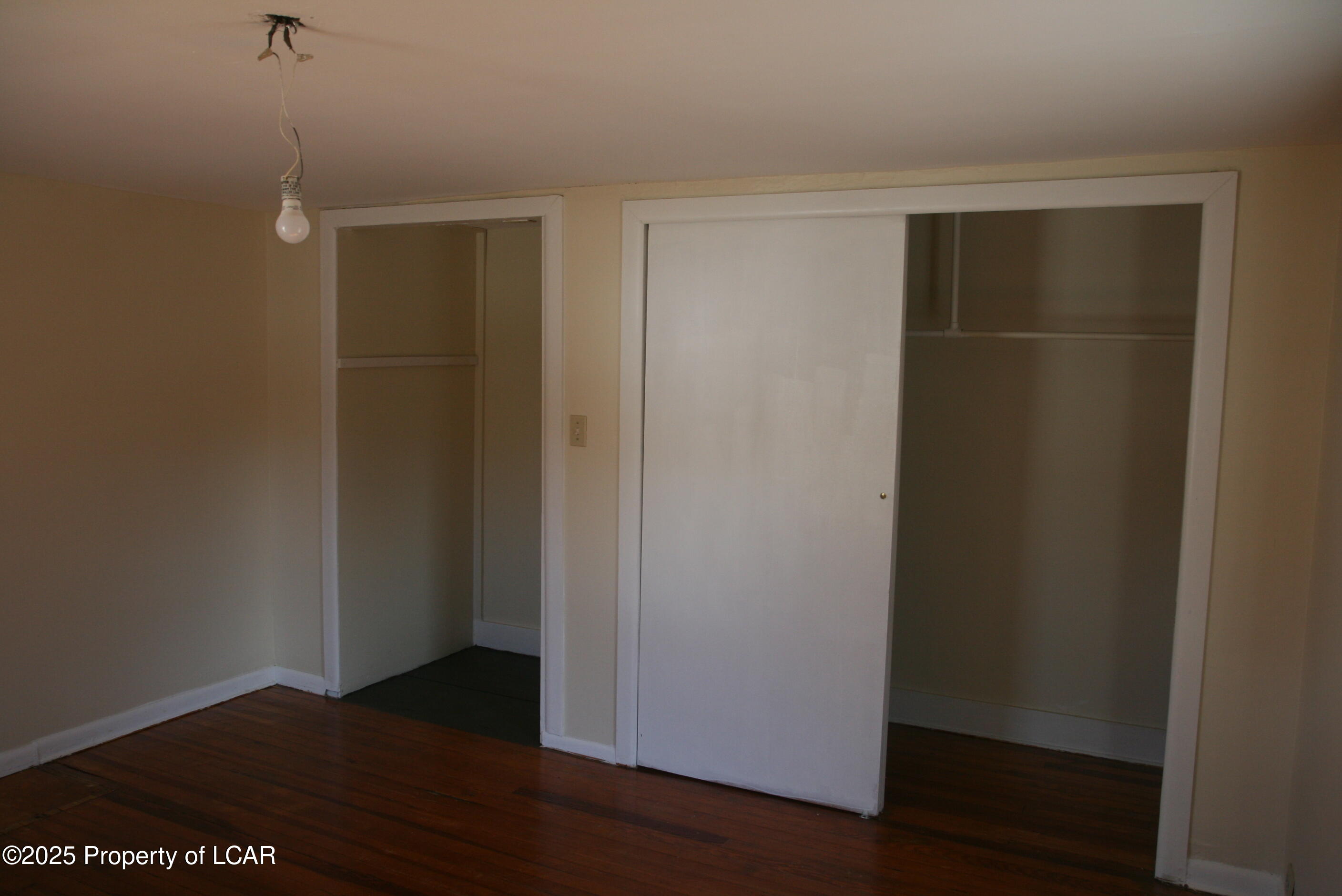 Shavertown, Pennsylvania 18708, United States, 3 Bedrooms Bedrooms, ,1 BathroomBathrooms,Residential,Active,92409