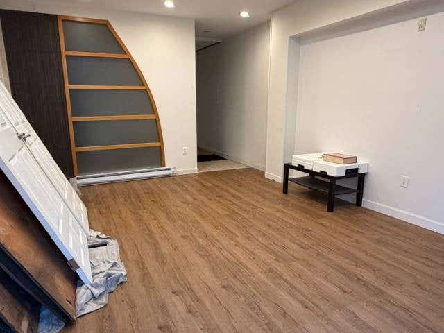 Photo of 14936 Northern Blvd #B3, Flushing, NY 11354 (MLS # 11904298)