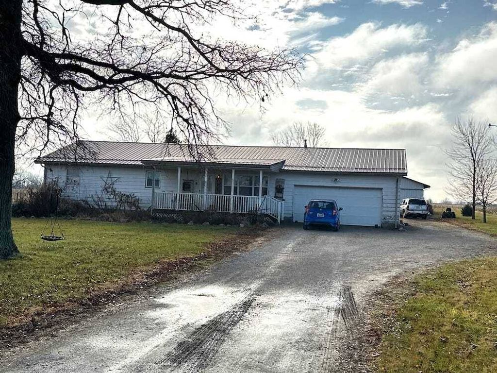 Photo of 4236 Myers NE Rd, Bloomingburg, OH 43106 (MLS # 11651333)