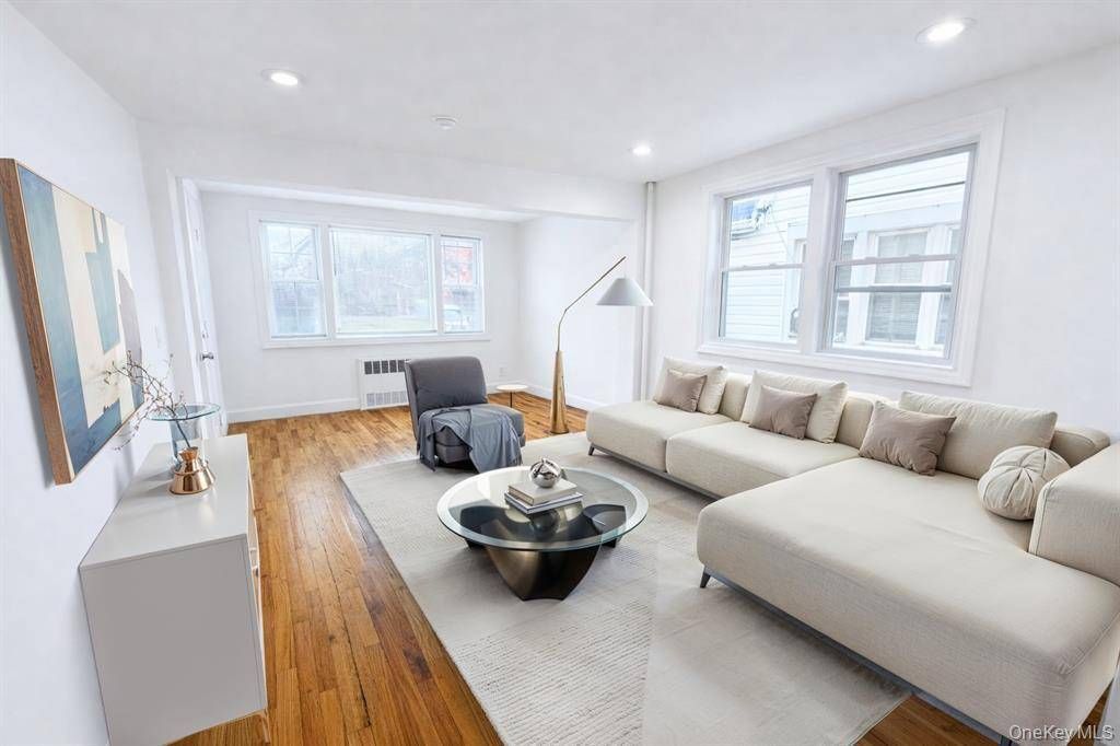 Photo of 967 E 94th St, Brooklyn, NY 11236 (MLS # 11678392)