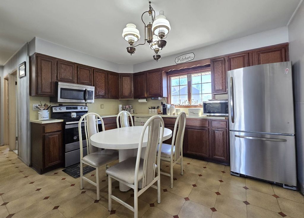 Photo of 5 South Ln, Levittown, NY 11756 (MLS # 11675712)