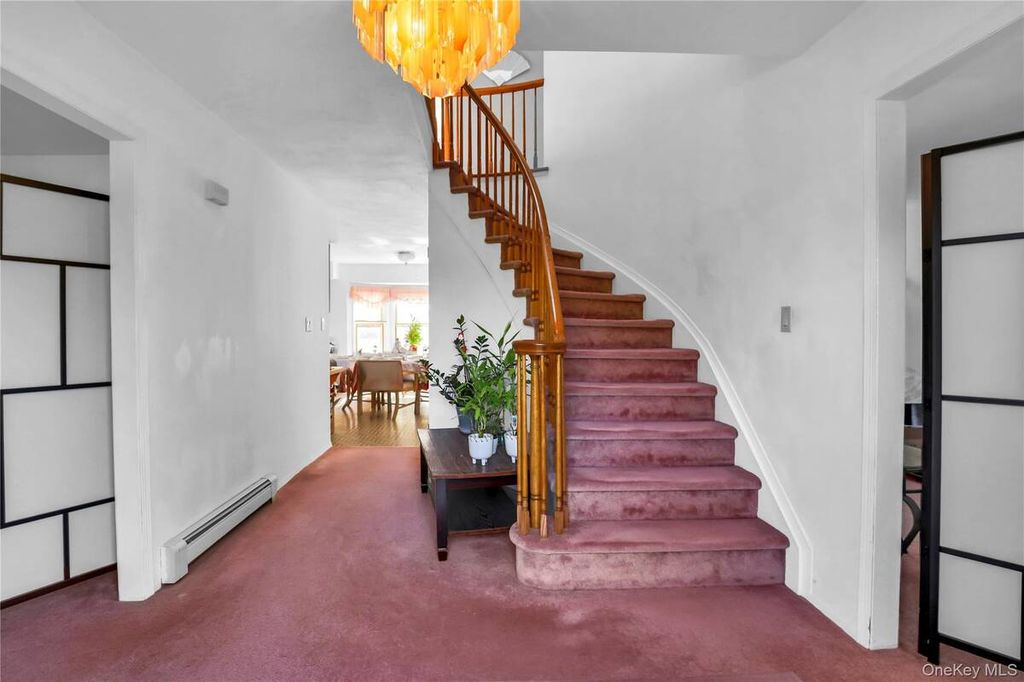 Photo of 30 Ashford Drive, Bohemia, NY 11716 (MLS # 11676270)