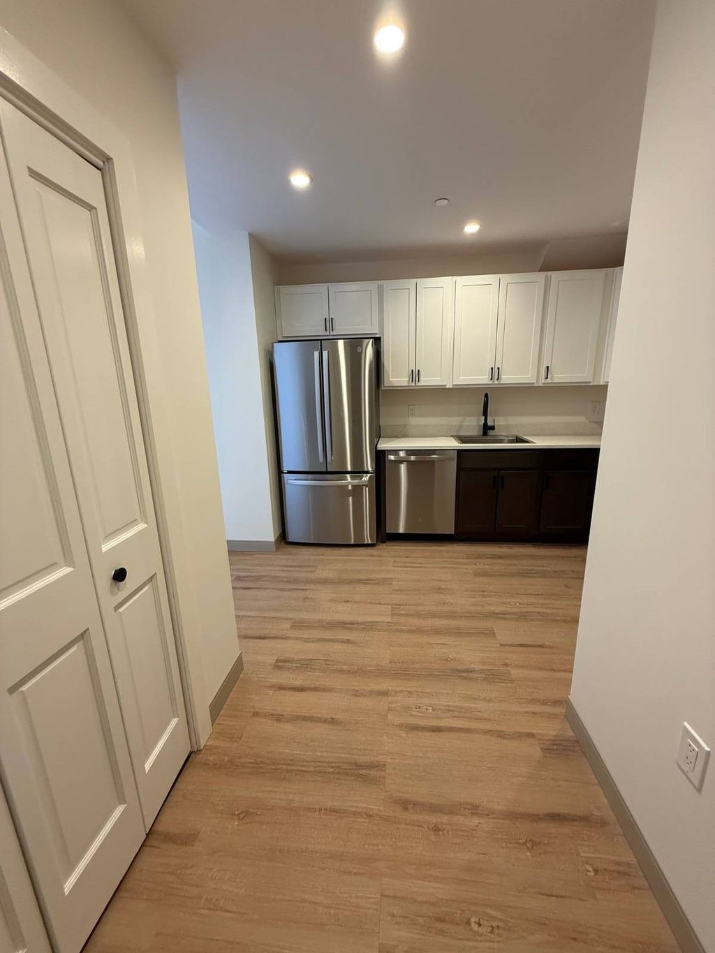 Photo of 1117 W Fayette Street #314, Syracuse, NY 13204 (MLS # 11655464)