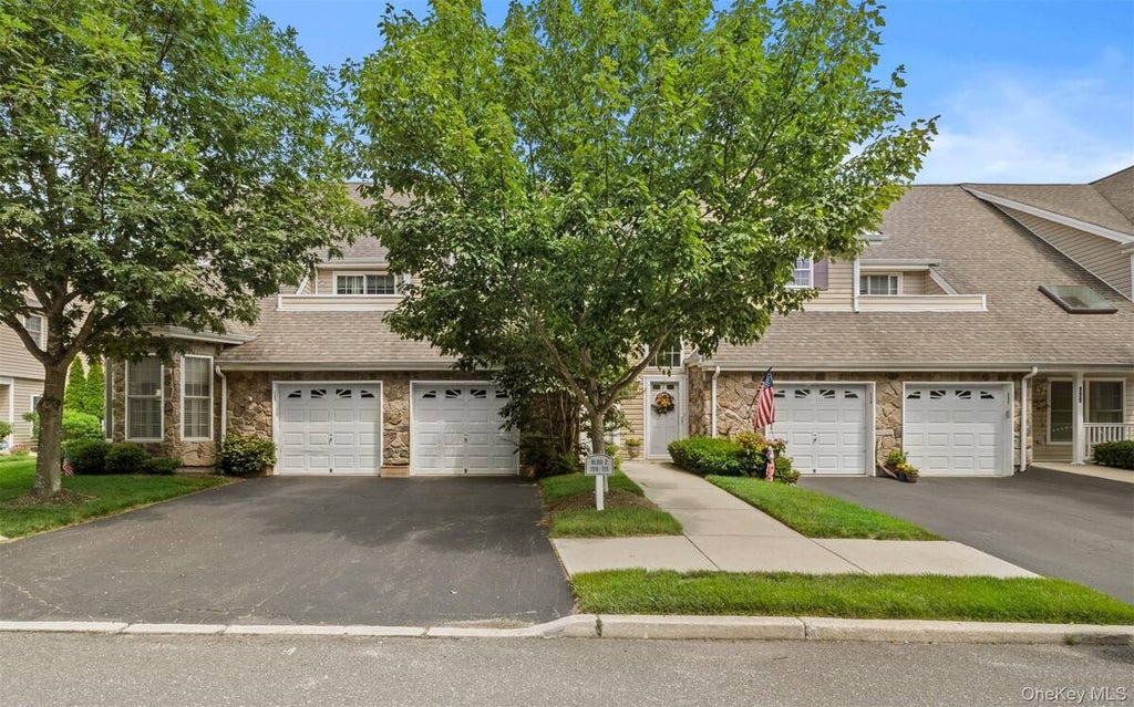 Photo of 110 Joseph Lane, Dix Hills, NY 11746 (MLS # 11931076)