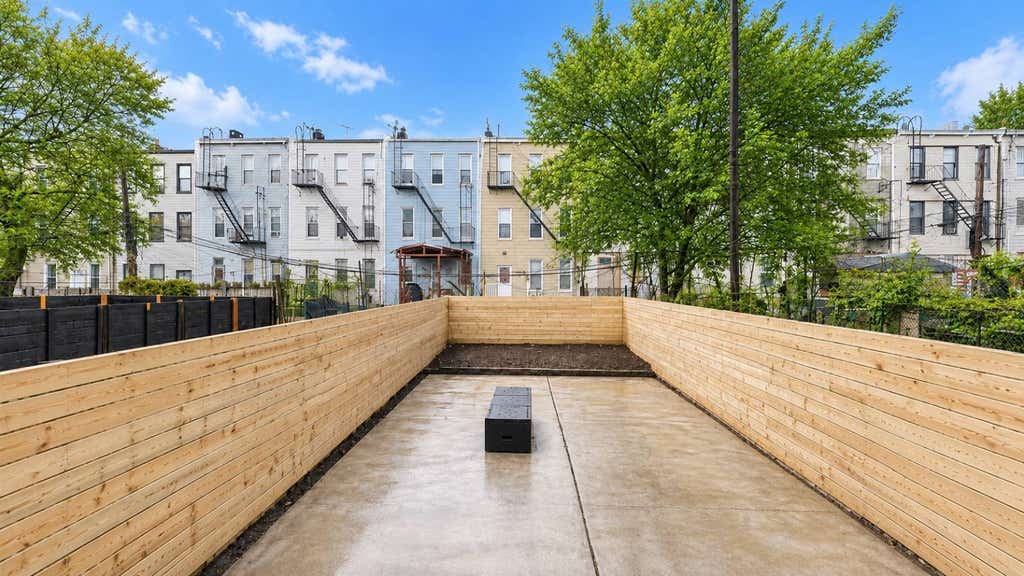 Photo of 1057 Jefferson Avenue, Brooklyn, NY 11221 (MLS # 11912861)
