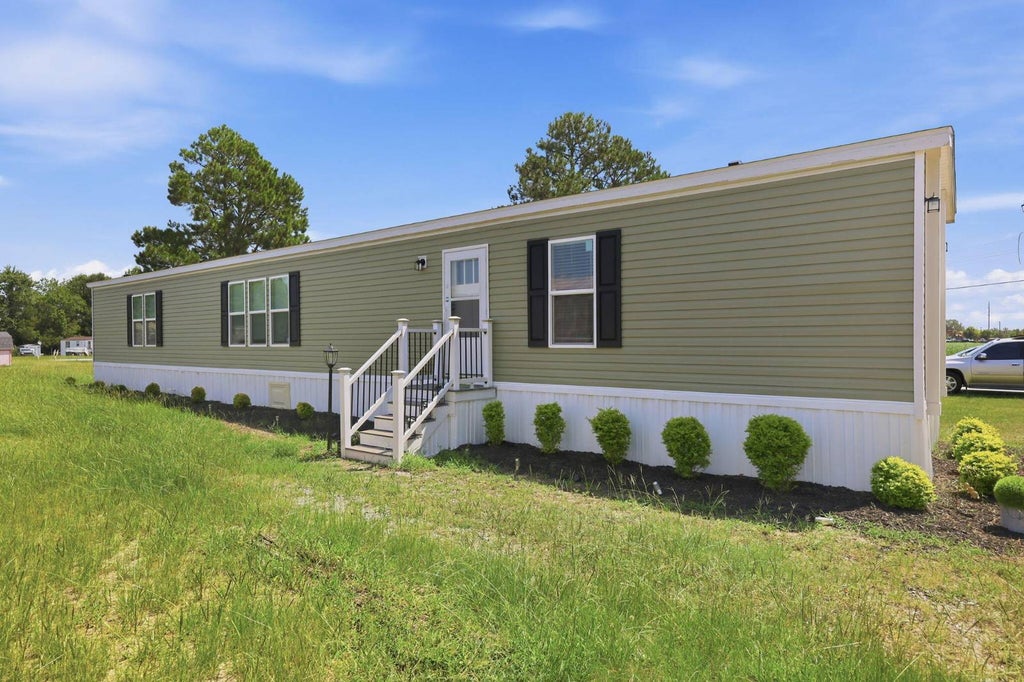 Photo of 2211 Presley Dr, Greenville, NC 27834 (MLS # 11935573)