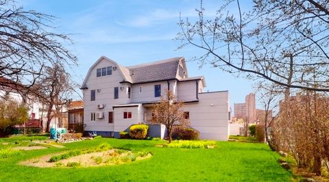 Photo of 3851 Laurel Avenue, Brooklyn, NY 11224 (MLS # 11803897)