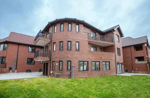 Photo of 4573 Parsons Blvd, Flushing, NY 11355 (MLS # 11776705)
