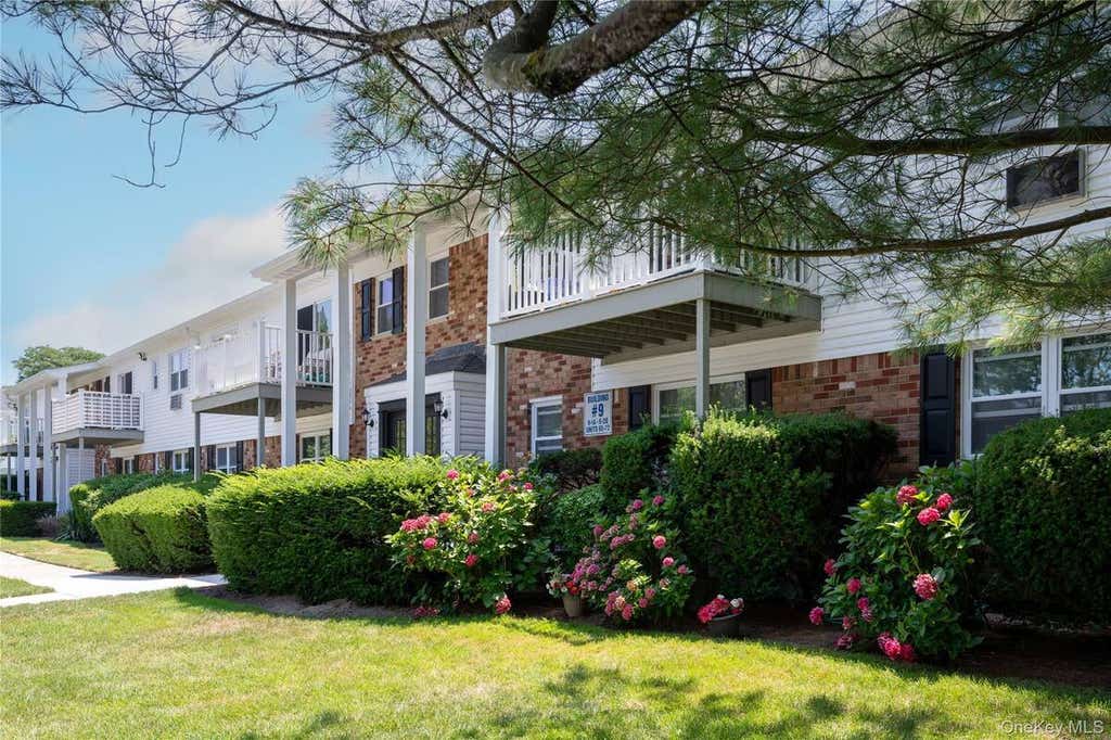 Photo of 260 Waverly Avenue #67, Patchogue, NY 11772 (MLS # 11933119)
