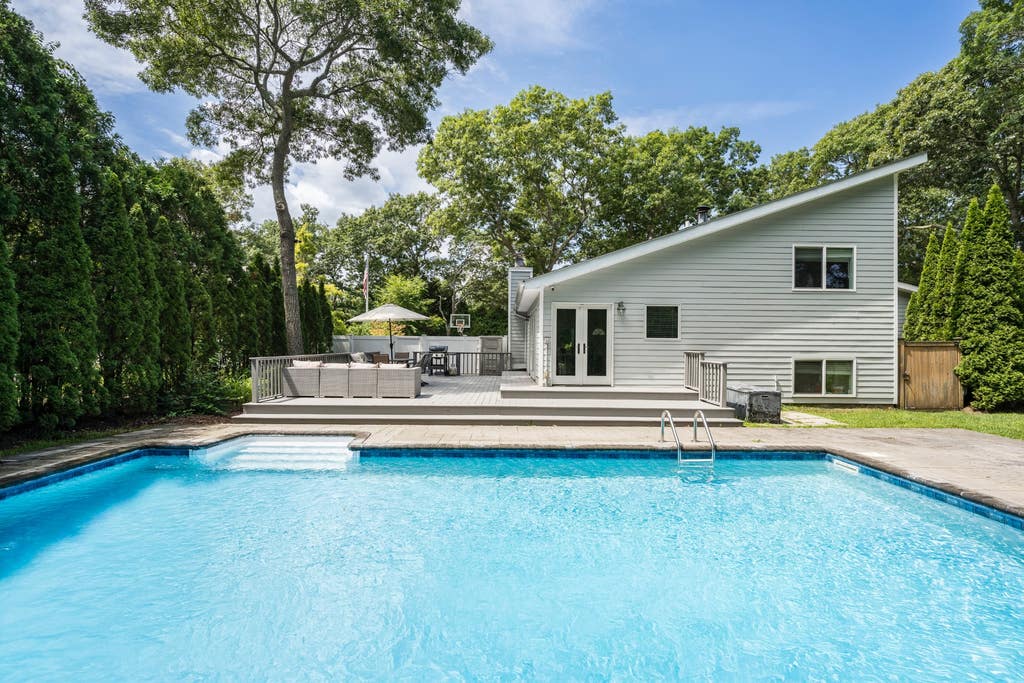 Photo of 2976 Quogue Riverhead Rd, East Quogue, NY 11942 (MLS # 11922748)