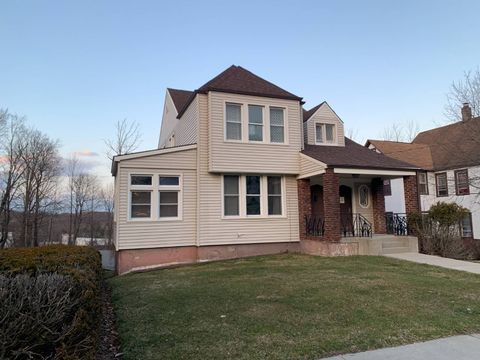 Photo of 41 Broadway, Woodridge, NY 12789 (MLS # 11682579)