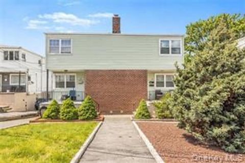 Photo of 37 Troy Lane #1, Yonkers, NY 10701 (MLS # 11739566)