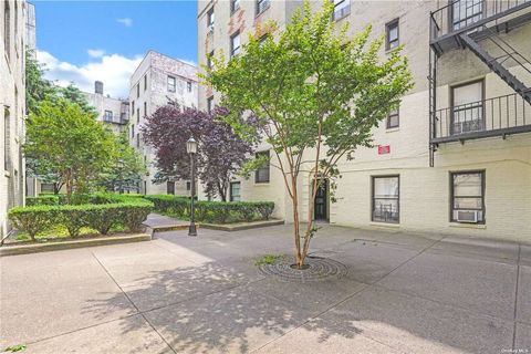 Photo of 2115 33st ST, Astoria, NY 11105 (MLS # 11739656)