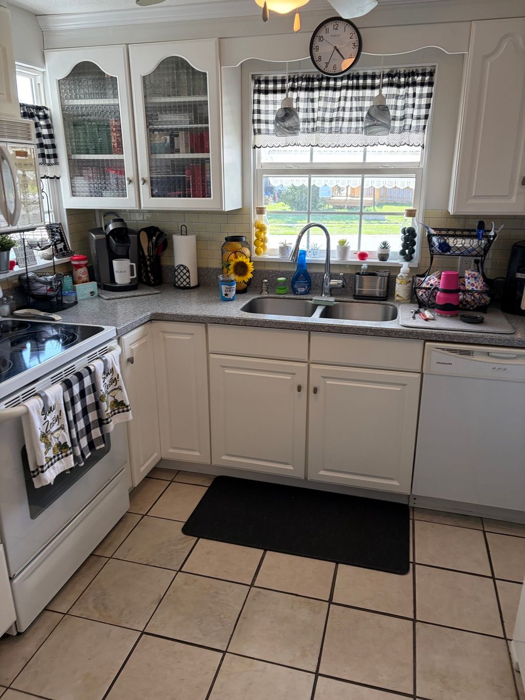 Photo of 5637 Finley Drive, Port Orange, FL 32127 (MLS # 11776084)