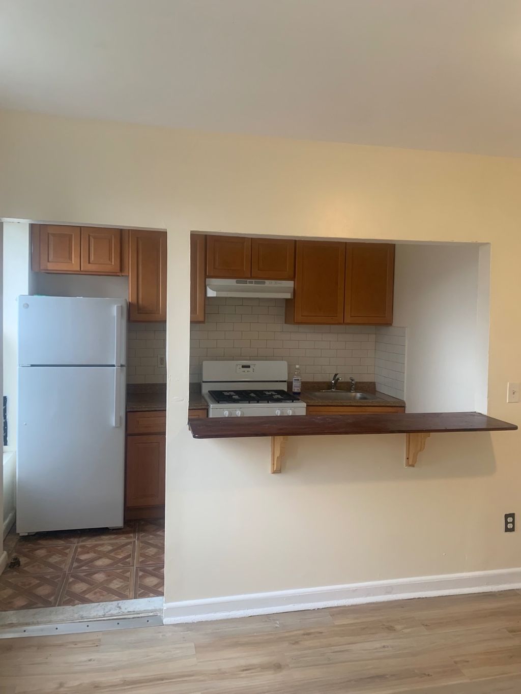 Photo of 463 vanburen St #2, brooklyn, NY 11221 (MLS # 11606211)