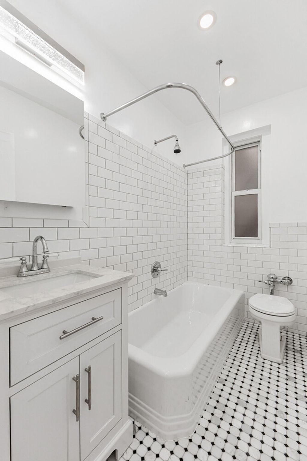Photo of 161 East 91st Street #2B, New York, NY 10128 (MLS # 11679987)