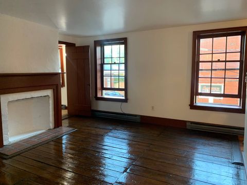 Photo of 32 North College Street #4, Schenectady, NY 12305 (MLS # 11674275)