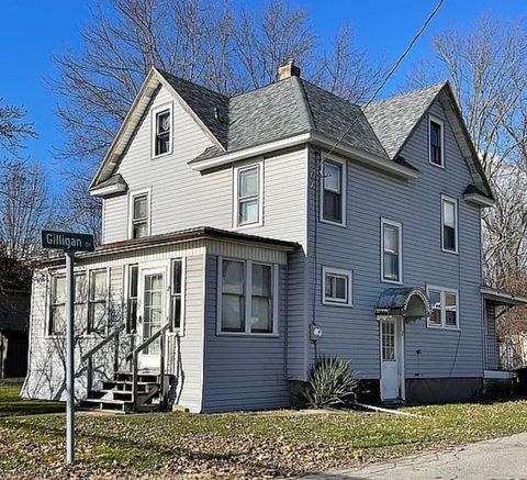 Photo of 2 Lehigh Ave, Manchester, NY 14504 (MLS # 11725630)