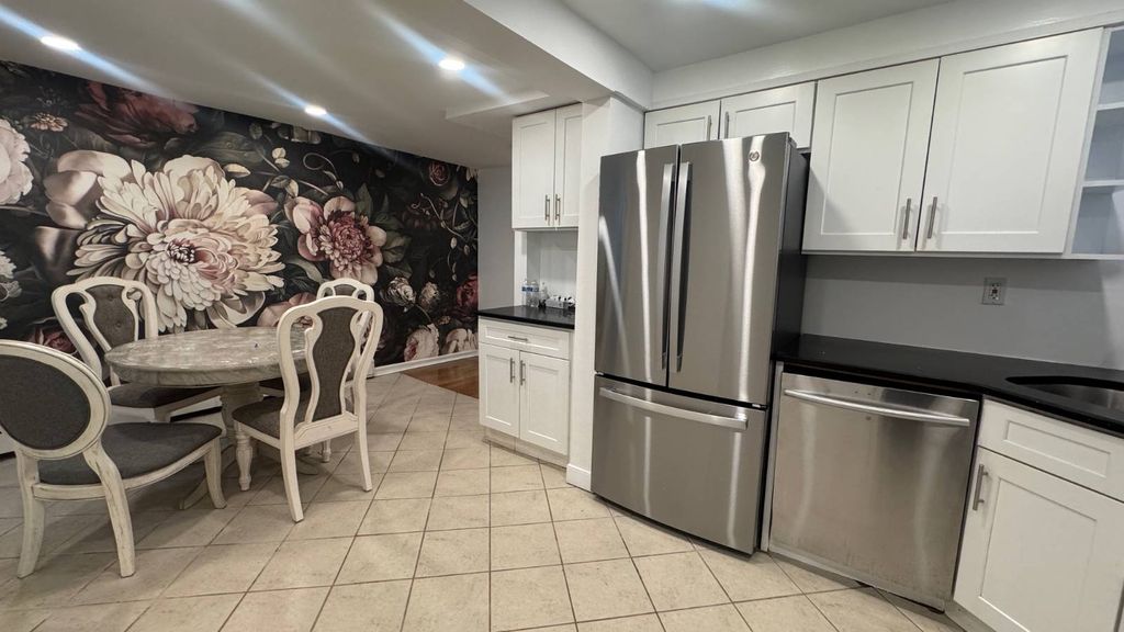 Photo of 101 Sterling Ave #1, Yonkers, NY 10704 (MLS # 11653013)