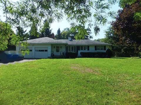 Photo of 118 Cotton Road, Cooperstown, NY 13326 (MLS # 11275206)
