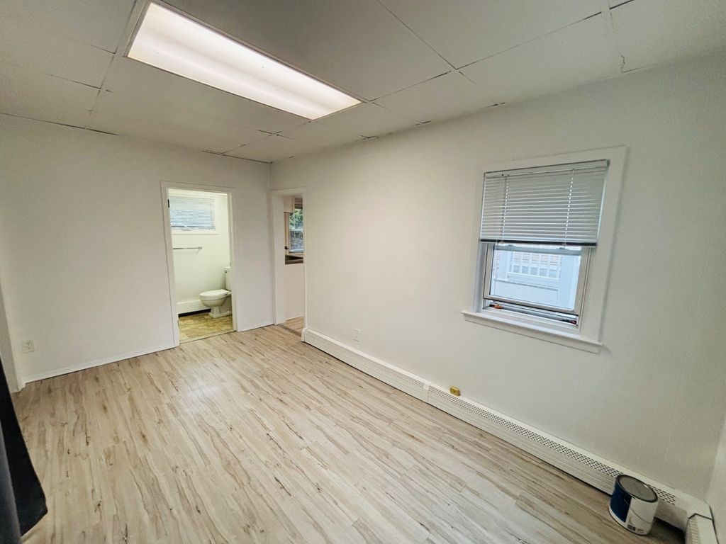 Photo of 4 Sea Cliff Ave, Sea Cliff, NY 11579 (MLS # 11683445)