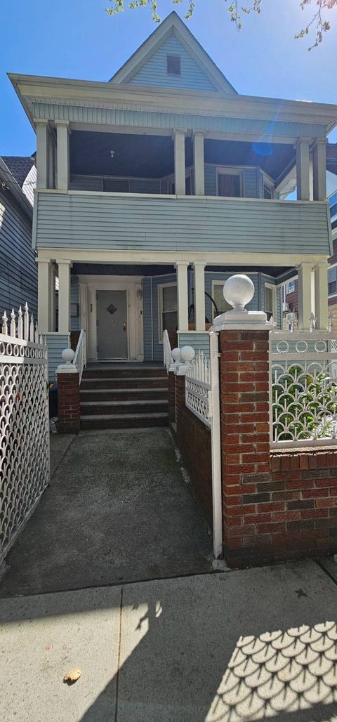 Photo of 627 E 32nd St, Brooklyn, NY 11210 (MLS # 11652609)
