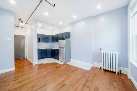 Photo of 211 West 122nd Street #3, New York, NY 10027 (MLS # 11729902)