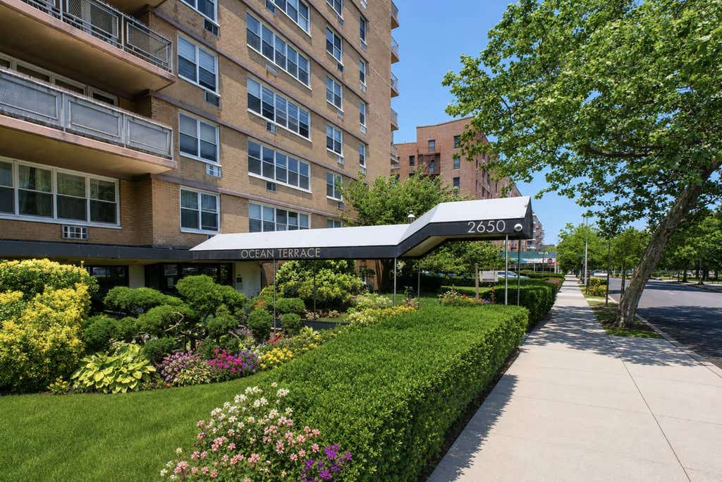 Photo of 2650 Ocean Pkwy #8C, Brooklyn, NY 11235 (MLS # 11929348)