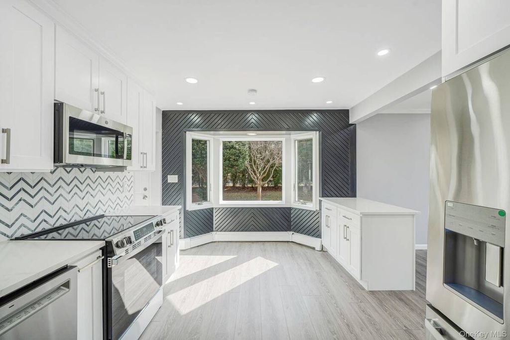 Photo of 1 Yardley Lane, Nesconset, NY 11767 (MLS # 11681834)