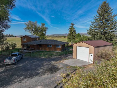 Photo of 69768 Highway 205, Burns, OR 97720 (MLS # 11740812)