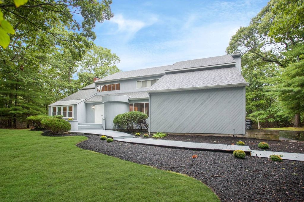 Photo of 12 N Ridge Road, Setauket, NY 11733 (MLS # 11620356)