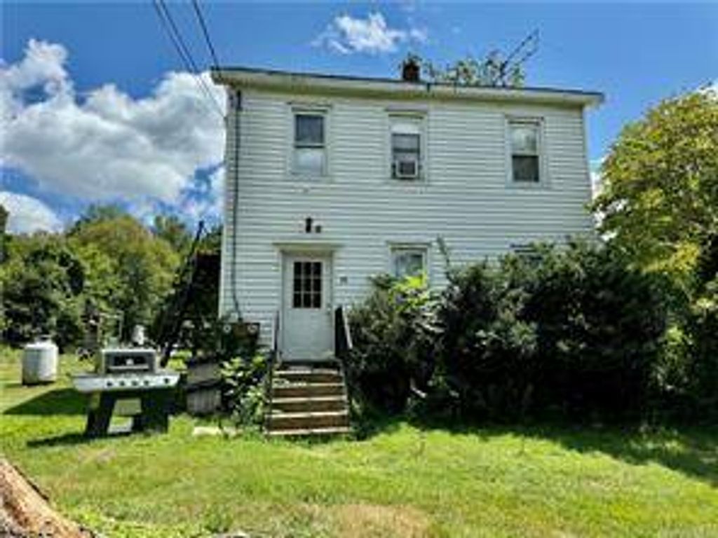 Photo of 19 Bloomingburg Rd, Middletown, NY 10940 (MLS # 11651634)