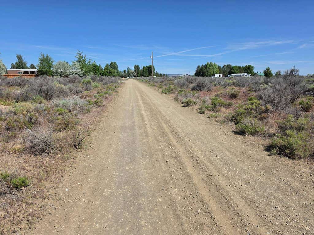 Photo of 7000 Elm Ln, Christmas Valley, OR 97641 (MLS # 11855649)