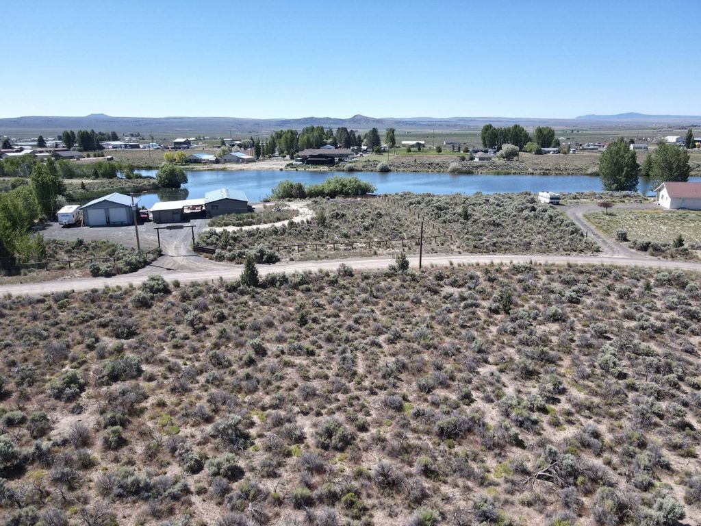 Photo of 7000 Elm Ln, Christmas Valley, OR 97641 (MLS # 11855649)